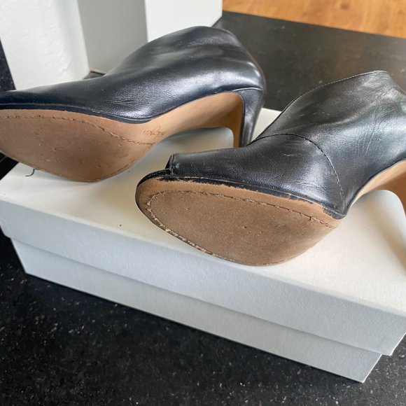 Halogen 3" black pumps - Picture 4 of 4